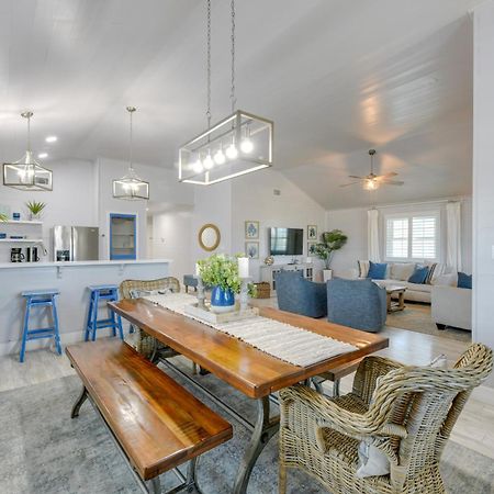 Trendy Port Aransas Home With Private Pool And Deck! Esterno foto