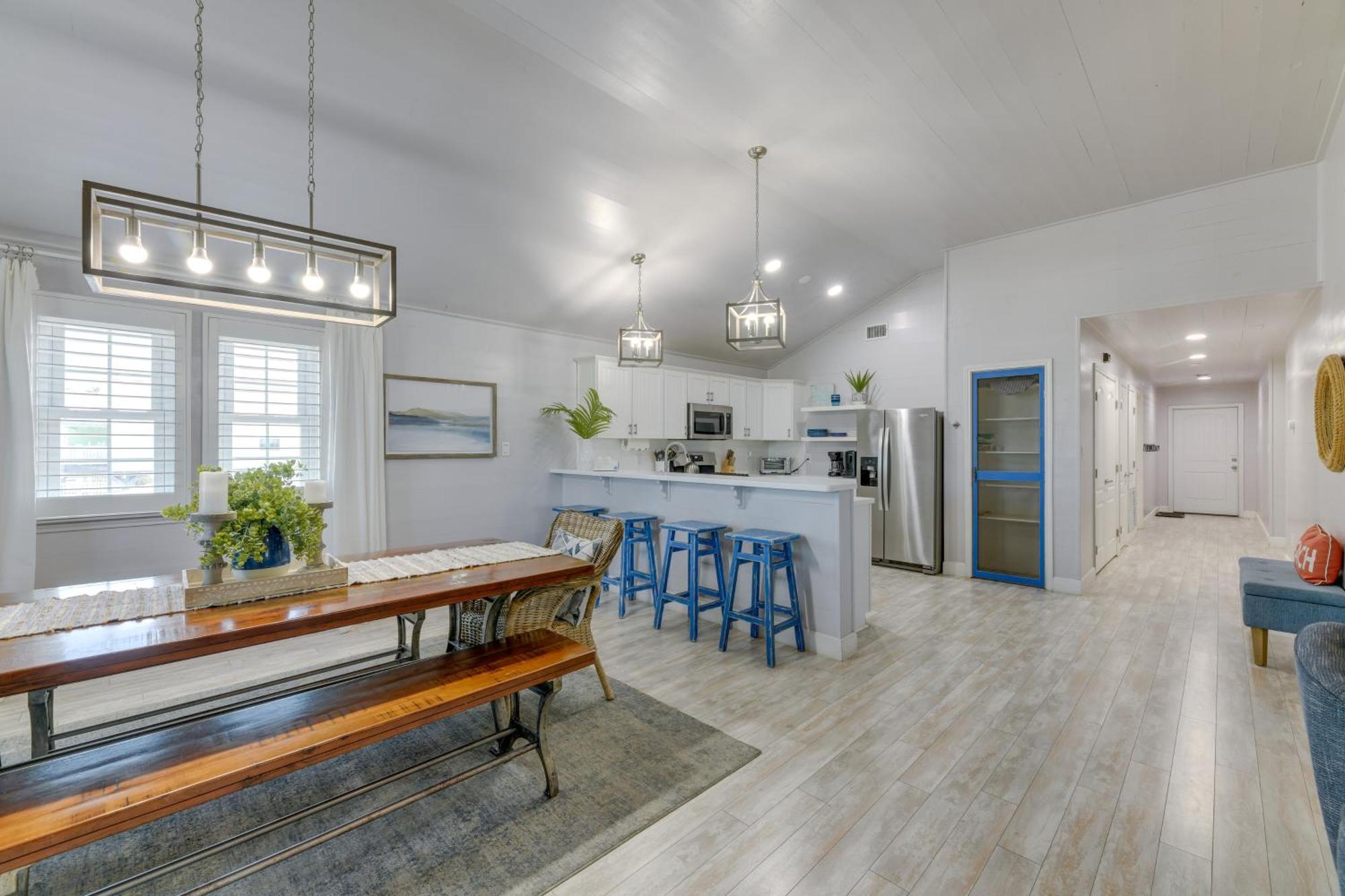 Trendy Port Aransas Home With Private Pool And Deck! Esterno foto